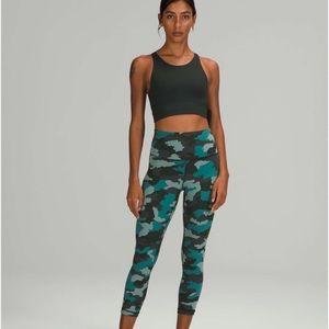 Lululemon Base Pace HR Crop (23")